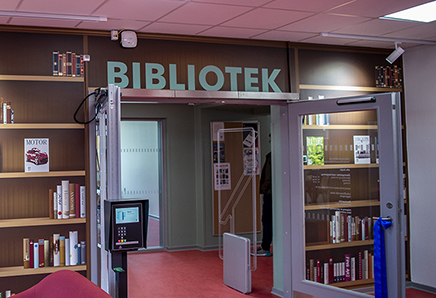 Frederikssund Kommune har 4 lokale biblioteker beliggende i henholdsvis Jægerspris, Frederikssund, Skibby og Slangerup.